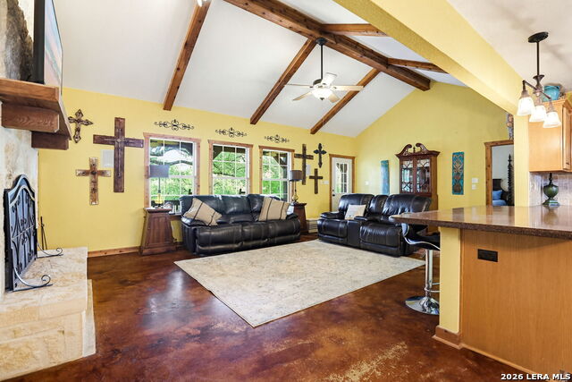 Image 14 of 50 For 213 Timber View