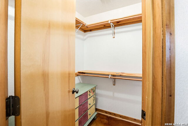 Image 24 of 50 For 213 Timber View