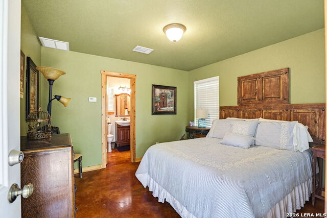 Image 29 of 50 For 213 Timber View