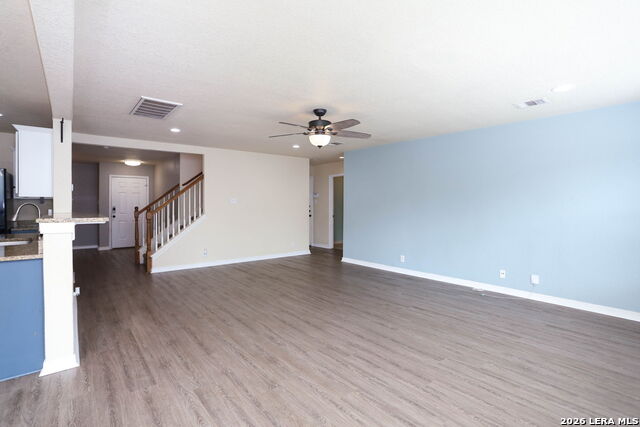 Image 11 of 39 For 6819 Liberty Stone