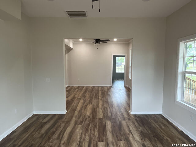 Image 11 of 13 For 312 Lavernia N