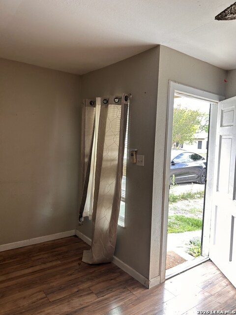 Image 9 of 10 For 154 Hutchins E