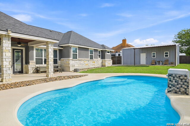 Image 30 of 32 For 104 Abrego Knoll Dr