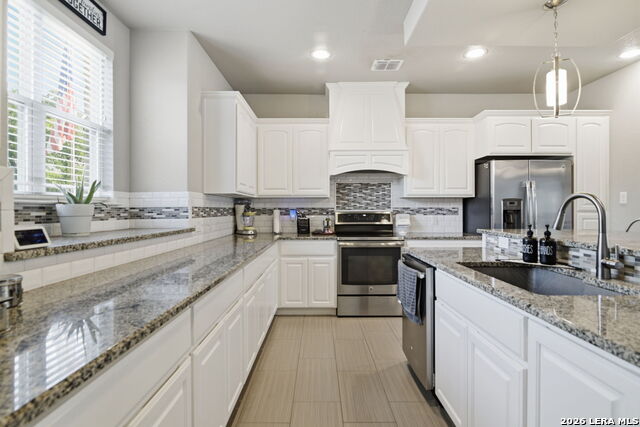 Image 8 of 32 For 104 Abrego Knoll Dr