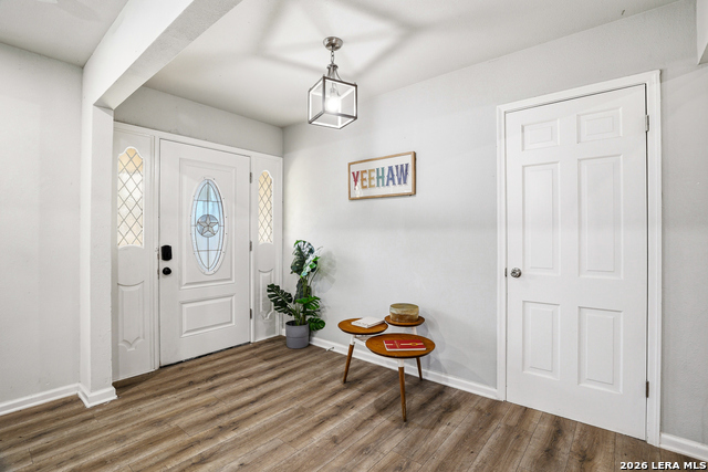 Image 10 of 40 For 100 Northcrest Dr