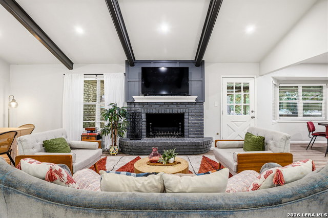 Image 12 of 40 For 100 Northcrest Dr