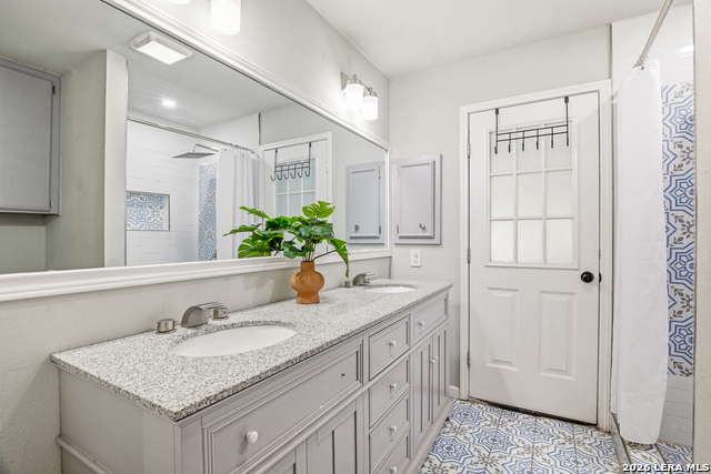 Image 18 of 40 For 100 Northcrest Dr