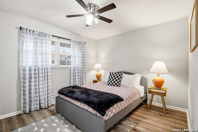 Image 26 of 40 For 100 Northcrest Dr