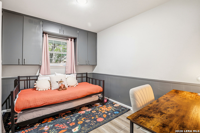 Image 28 of 40 For 100 Northcrest Dr