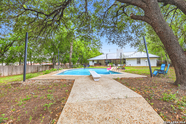 Image 34 of 40 For 100 Northcrest Dr