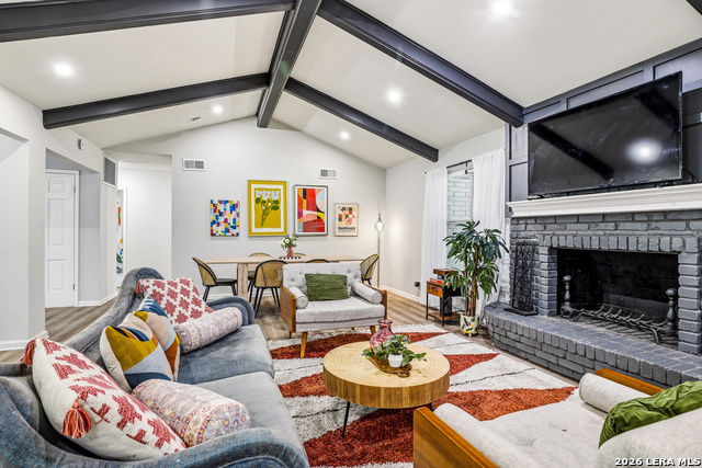 Image 9 of 40 For 100 Northcrest Dr