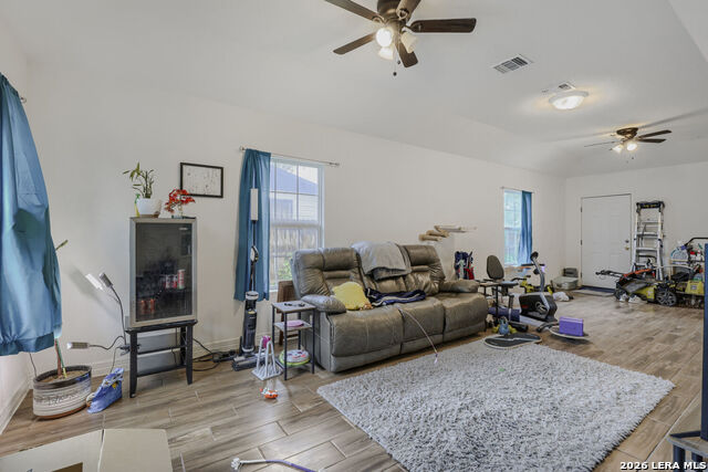 Image 6 of 29 For 367 Corliss  