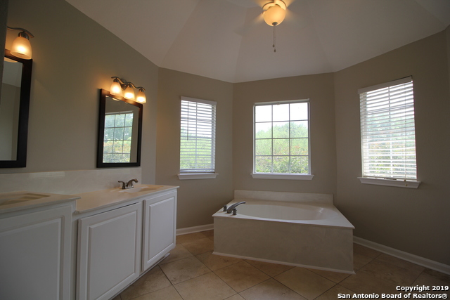 Image 8 of 18 For 12802 Aqua Valley