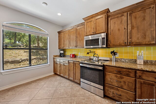 Image 11 of 39 For 632 Lasso Loop