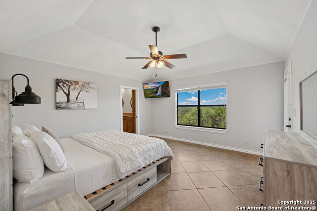 Image 17 of 39 For 632 Lasso Loop