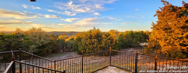 Image 31 of 39 For 632 Lasso Loop