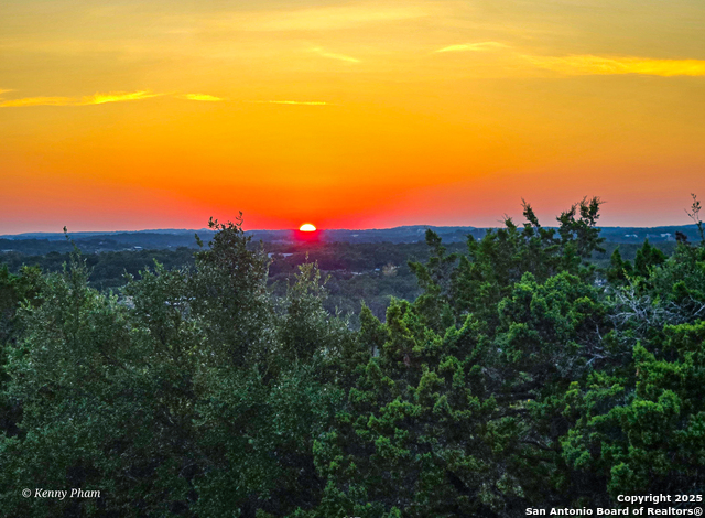 Image 33 of 39 For 632 Lasso Loop