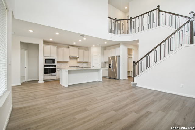 Listing photo id 2 for 9323 Quail Crest Drive