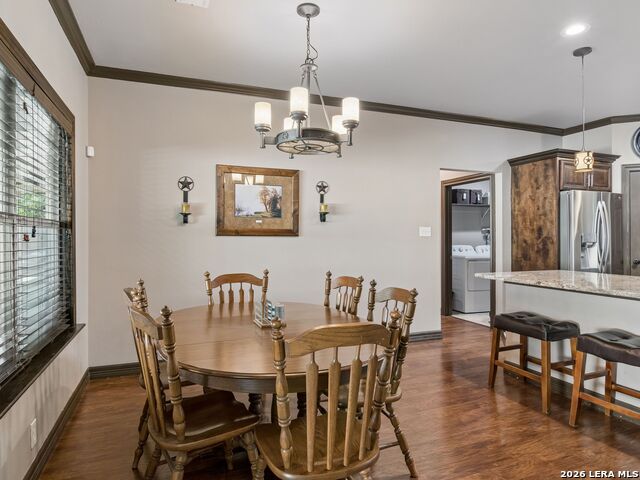 Image 14 of 62 For 1090 Grand Pass