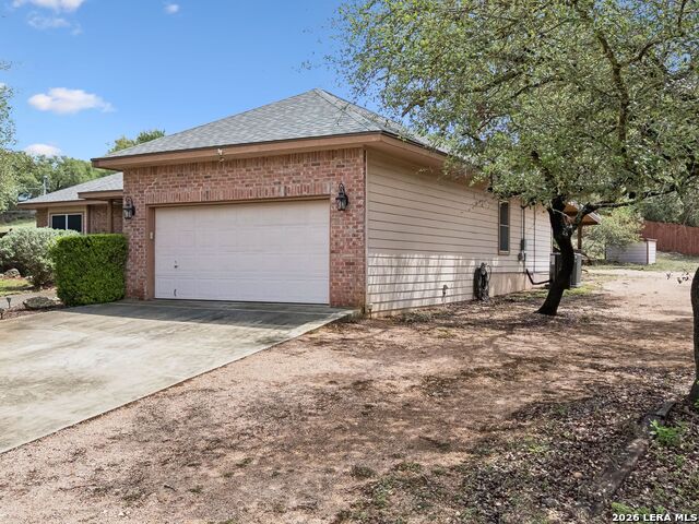 Image 48 of 62 For 1090 Grand Pass