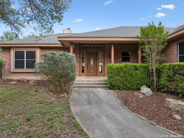 Image 5 of 62 For 1090 Grand Pass