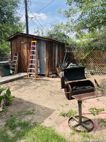 Image 3 of 14 For 552 Diaz  