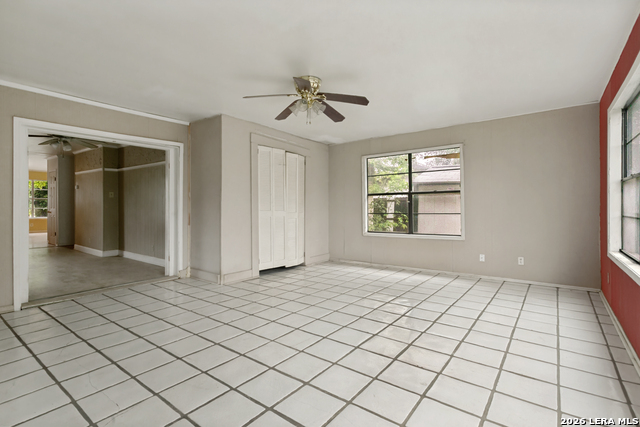 Image 16 of 35 For 622 Trafalgar Rd