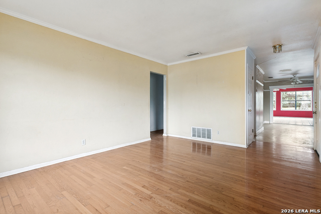 Image 6 of 35 For 622 Trafalgar Rd