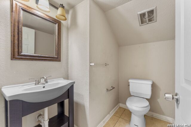 Image 21 of 36 For 8326 Delphian Dr