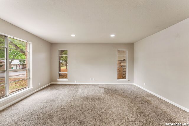 Image 24 of 36 For 8326 Delphian Dr