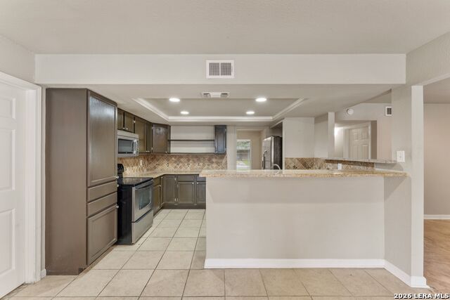 Image 8 of 36 For 8326 Delphian Dr