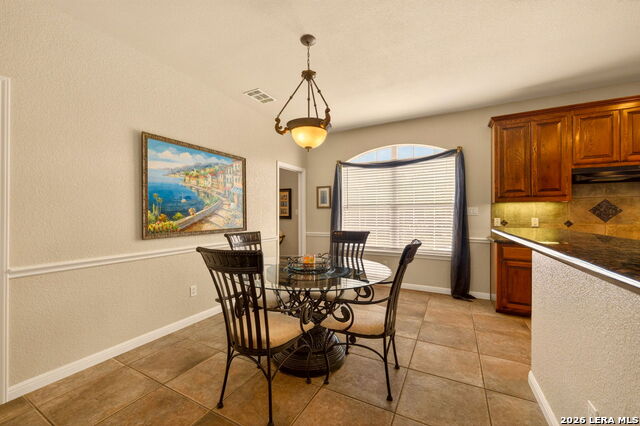 Image 20 of 56 For 2827 Meadow Breeze