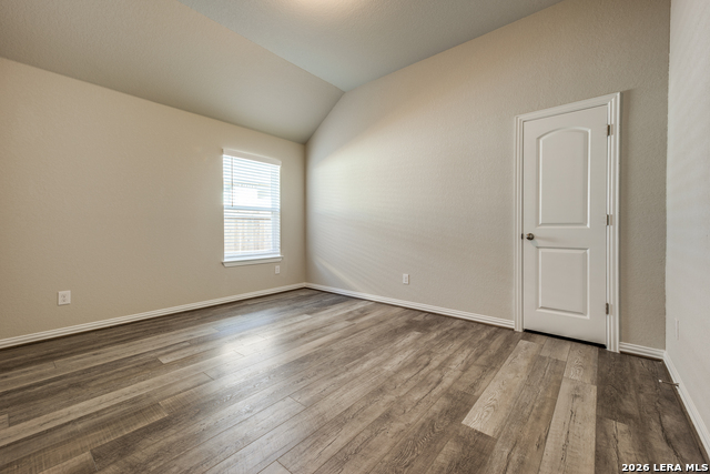 Image 8 of 12 For 204 Aspen Dr