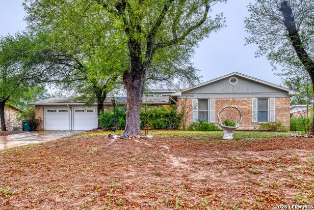 Image 2 of 22 For 129 Meadow Way