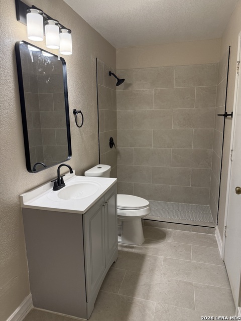 Image 12 of 20 For 86 Mclennan Oak