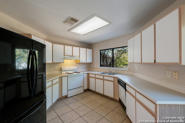 Image 6 of 20 For 86 Mclennan Oak