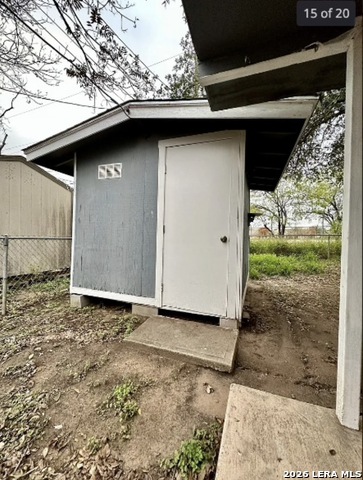 Image 9 of 19 For 5411 Clark  