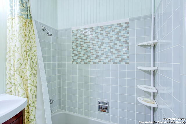 Listing photo id 29 for 323 Hatcher Ave