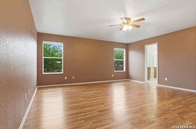 Image 15 of 21 For 9323 Spruce Crst