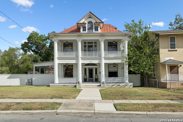 Image 24 of 24 For 321 Dewey Pl E