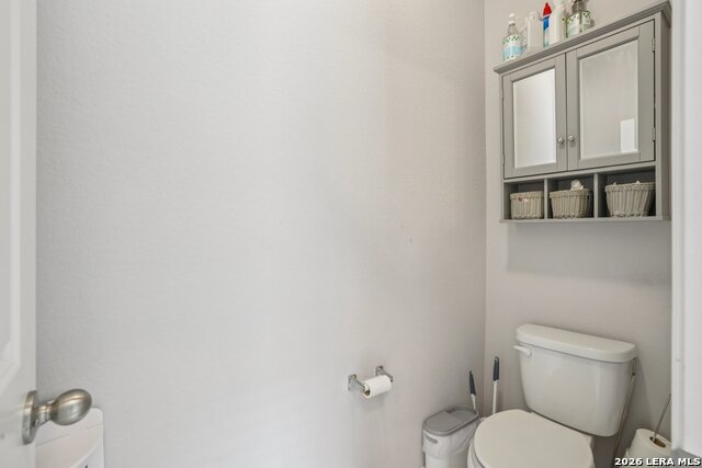 Image 24 of 50 For 8915 Portobello Way