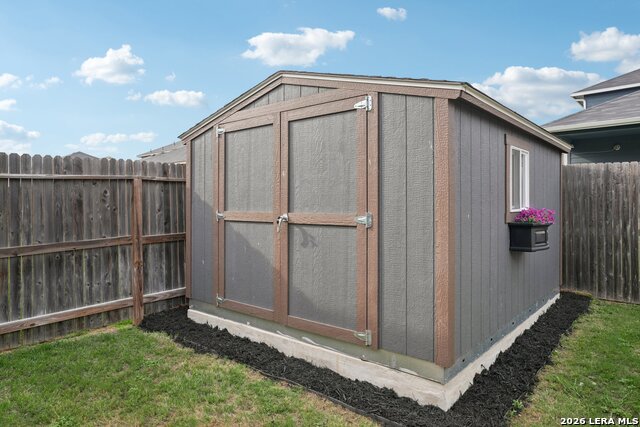 Image 45 of 50 For 8915 Portobello Way