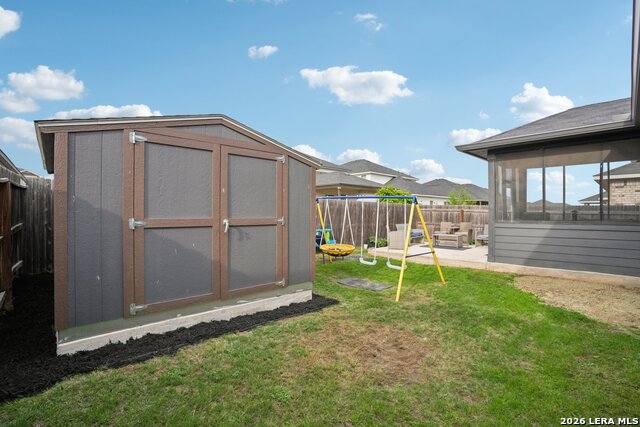 Image 46 of 50 For 8915 Portobello Way