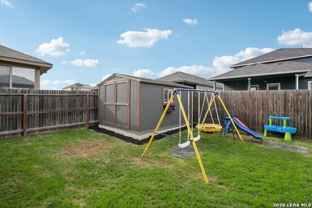 Image 47 of 50 For 8915 Portobello Way