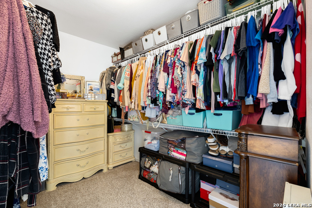 Image 28 of 36 For 823 Creek Pebble