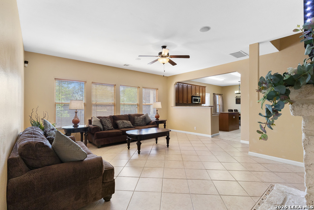 Image 9 of 36 For 823 Creek Pebble