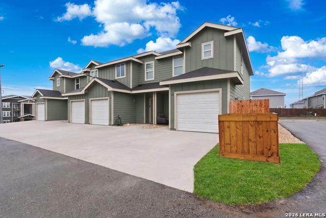 Image 2 of 26 For 7239 Converse Ridge Ln