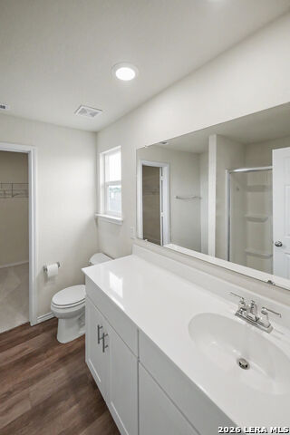 Image 27 of 42 For 5807 Rolling Glen