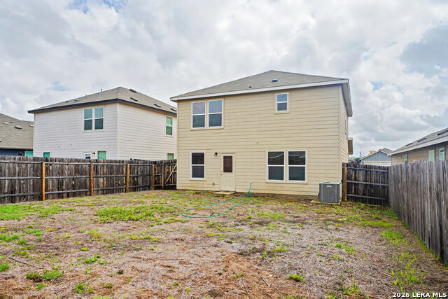 Image 41 of 42 For 5807 Rolling Glen