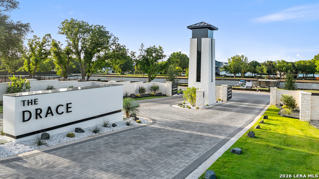 Image 32 of 32 For 613 Lake St  